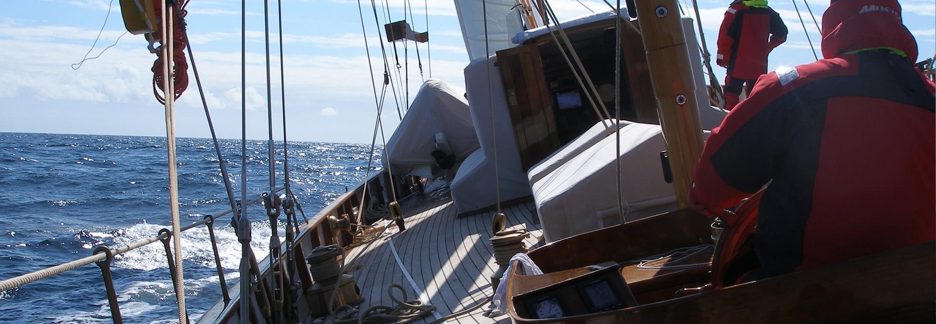 sail yachts stone