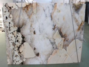 slab of patagonia granite stone from grama blend uk