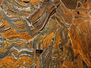 semi precious tiger iron stone from grama blend uk