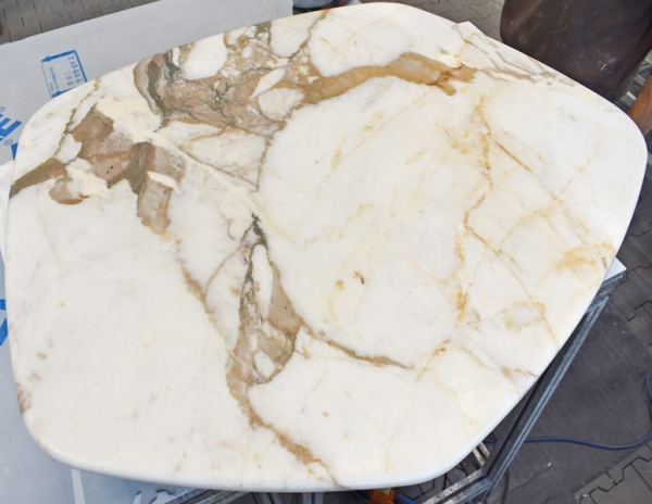 smooth stone coffee table from grama blend uk