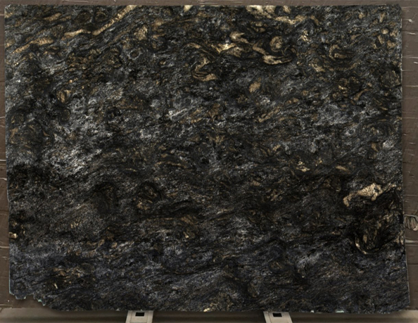slab of dark kosmus stone from grama blend uk