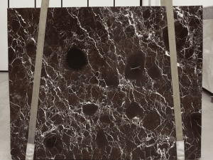 rosso lepanto stone from grama blend uk