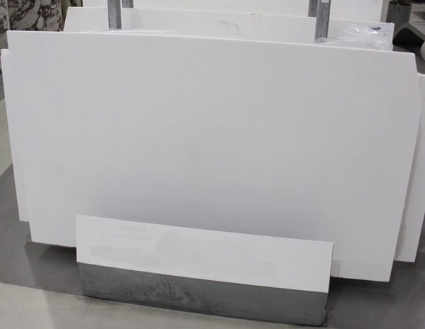 slab of thassos extra stone from grama blend uk