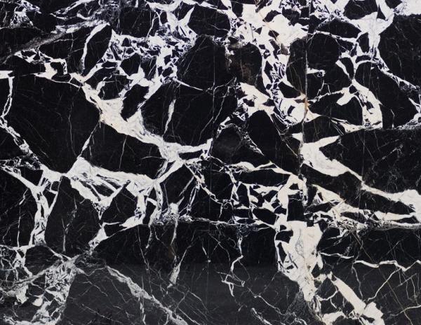 close up of lightweight grand antique black stone from grama blend uk