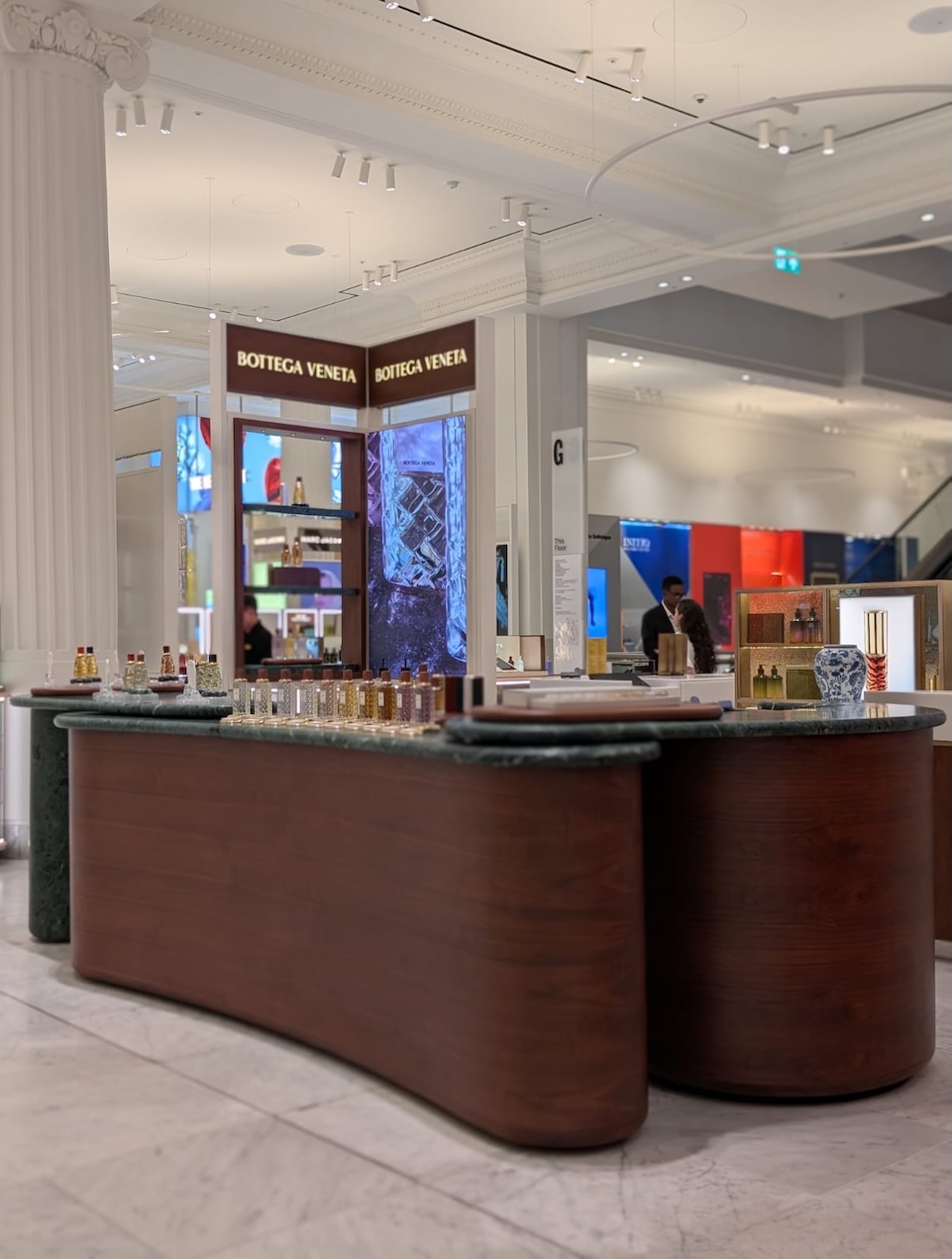 BV SELFRIDGES W1 29 05 (11)